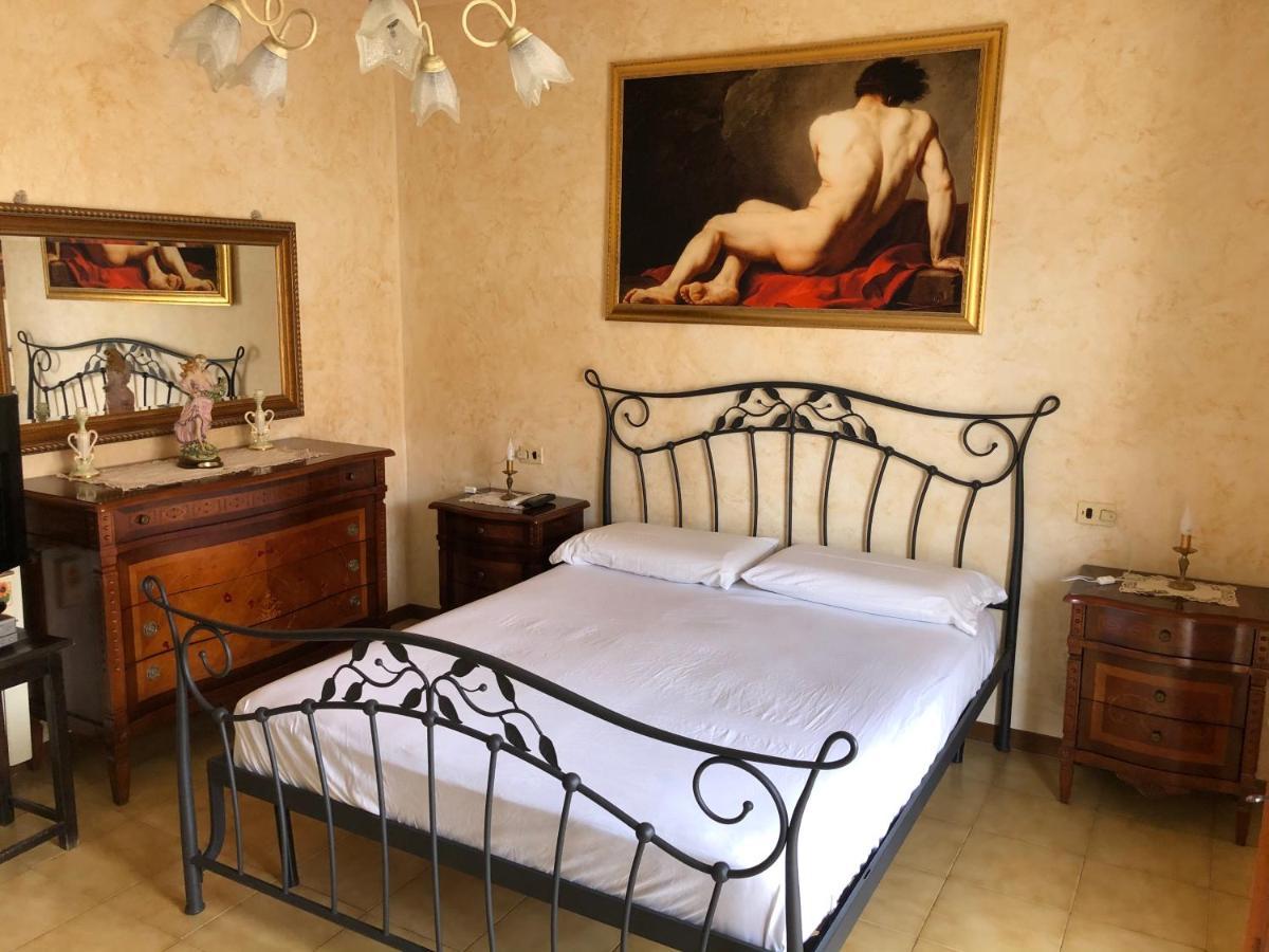 Casa Ceragioli Villa เวียเรจโจ ภายนอก รูปภาพ