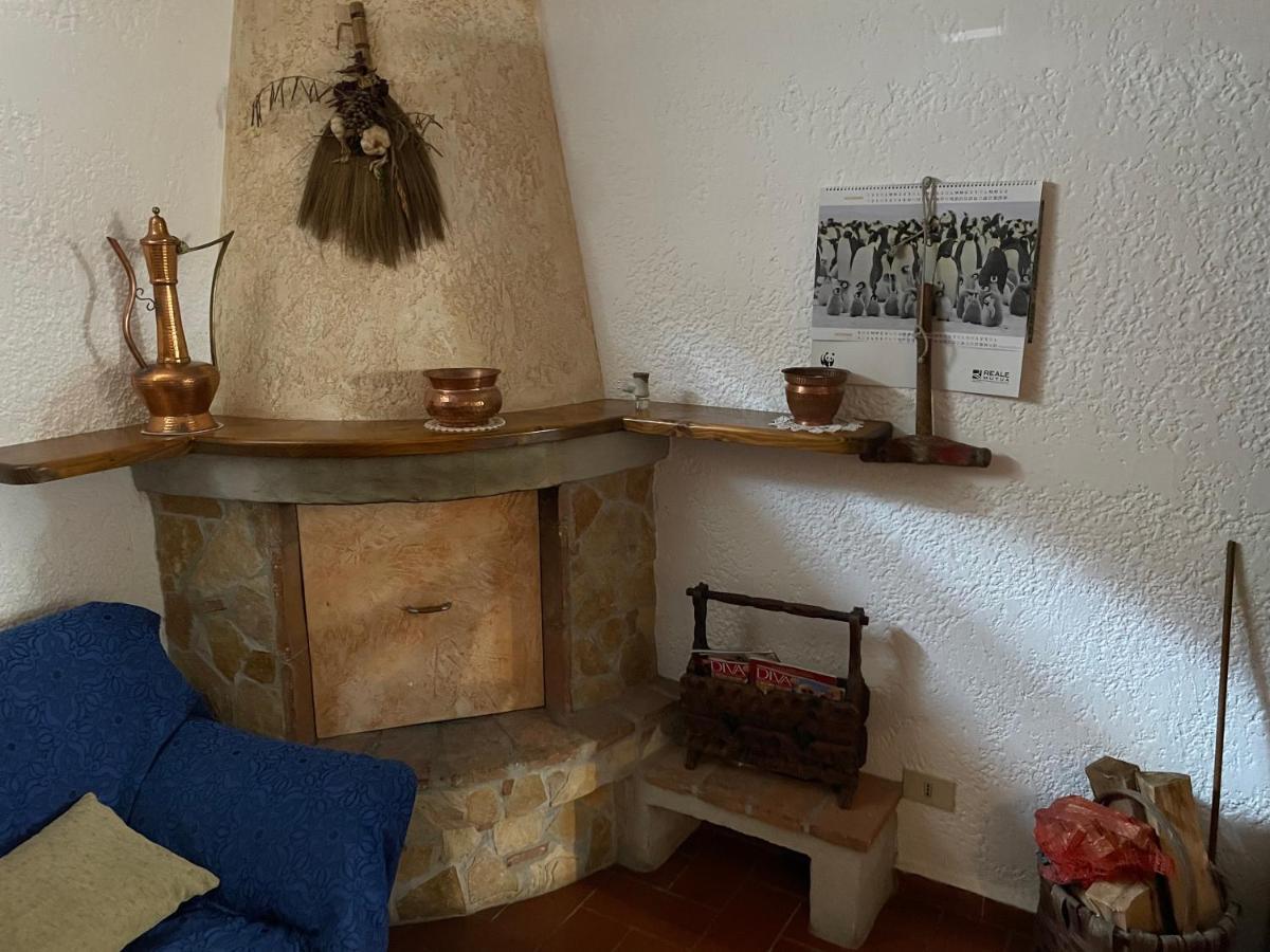 Casa Ceragioli Villa เวียเรจโจ ภายนอก รูปภาพ